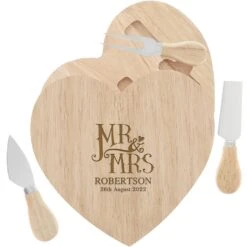 Engraved Dotty Mr And Mrs Wooden Heart Cheeseboard Set